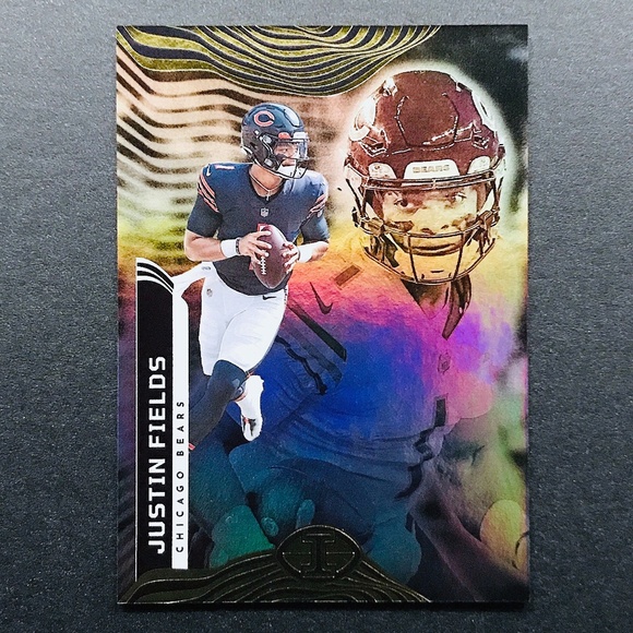 Justin Fields - 2022 Panini Illusions #14 - Picture 1 of 2